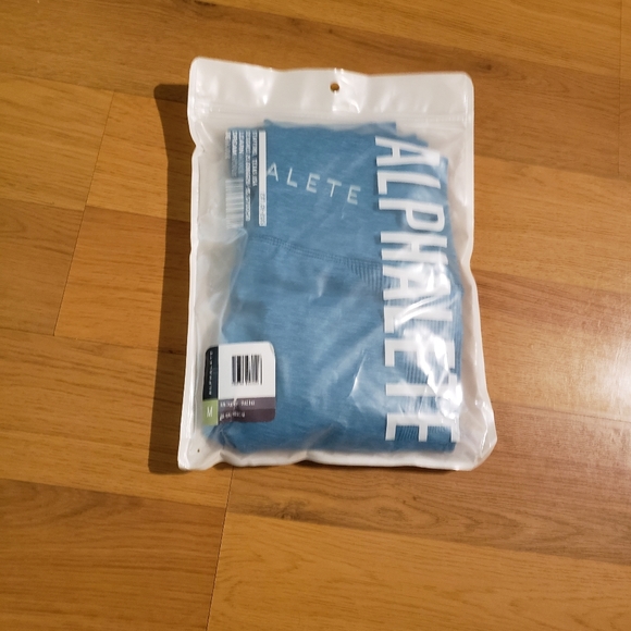 Alphaleta Leggin - Picture 2 of 2